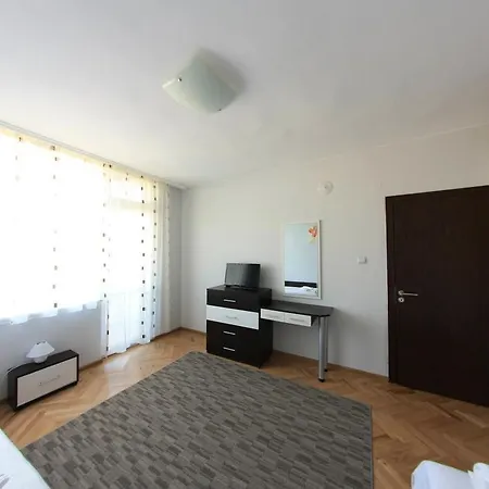 Apartmán Lazur Romato *